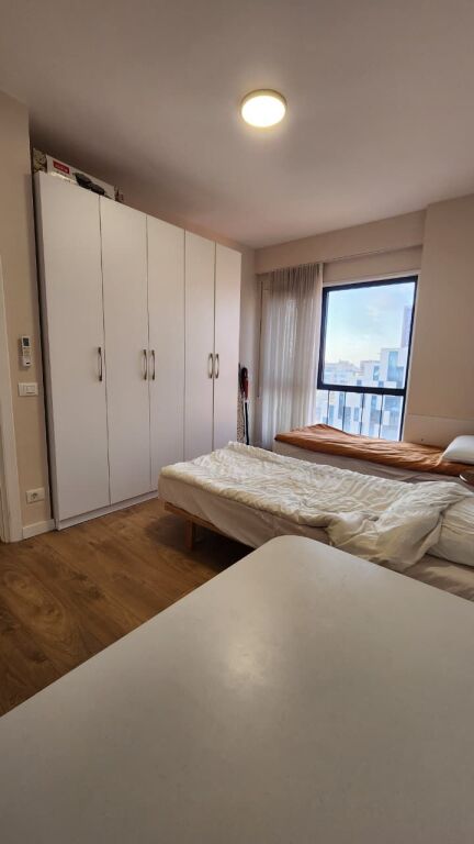 APARTAMENT 2+1 PER QERA TEK PAZARI I RI