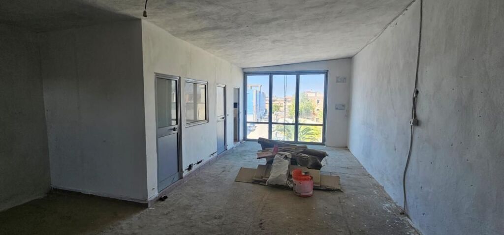 Jepet me Qera Godina 3 kateshe Shkozet Durres