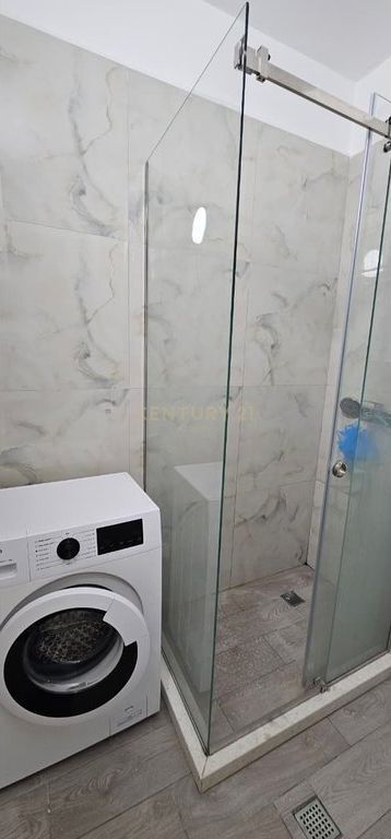 Apartament 1+1 në shitje në Plazh, Durrës - 110000€ 
