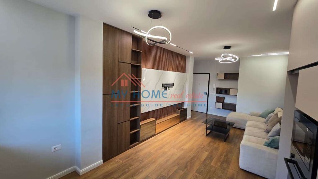 Proprietà Esclusiva! Appartamento 2+1+2 Posti Auto in vendita Tower Bridge 4 Tirana