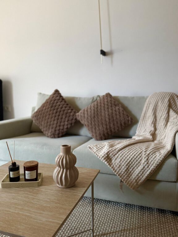 Monolocali moderno nel Complesso Kadiu