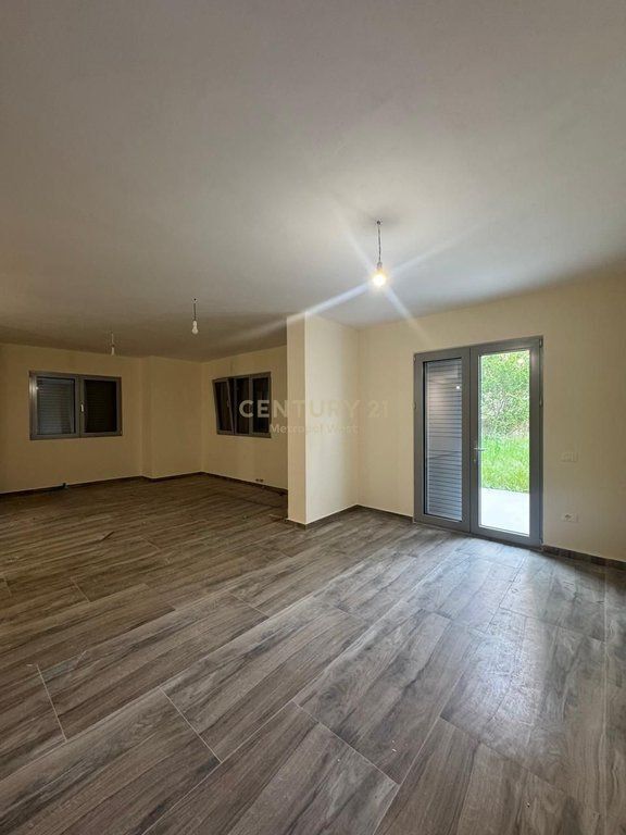 Apartment 3+1+2 for rent at Farka Lake