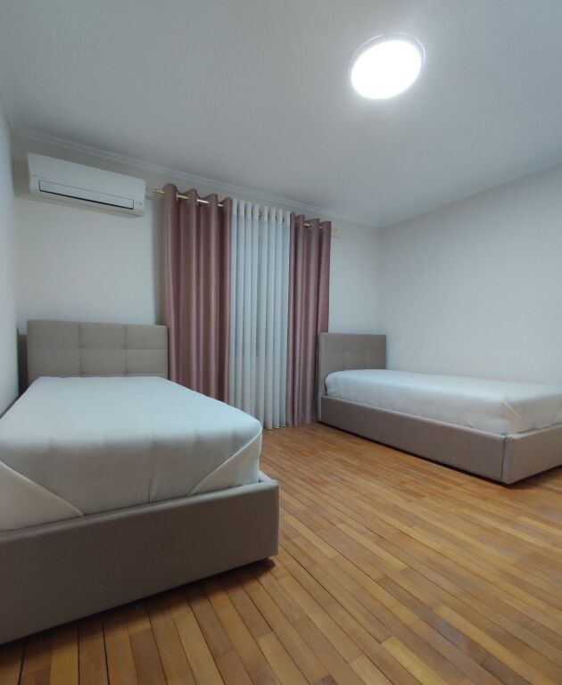Qera | Apartament 2 + 1 | Rruga Fortuzi | 800 €/muaj