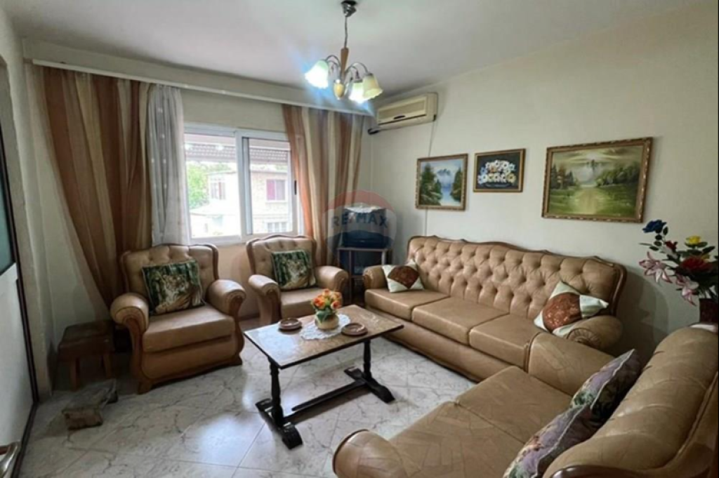 Apartament per qera 3+1 tek Rruga e Durresit
