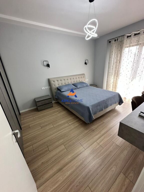 APPARTAMENTO 3+1+2 IN AFFITTO " VIA KAVAJES " 1950 EURO