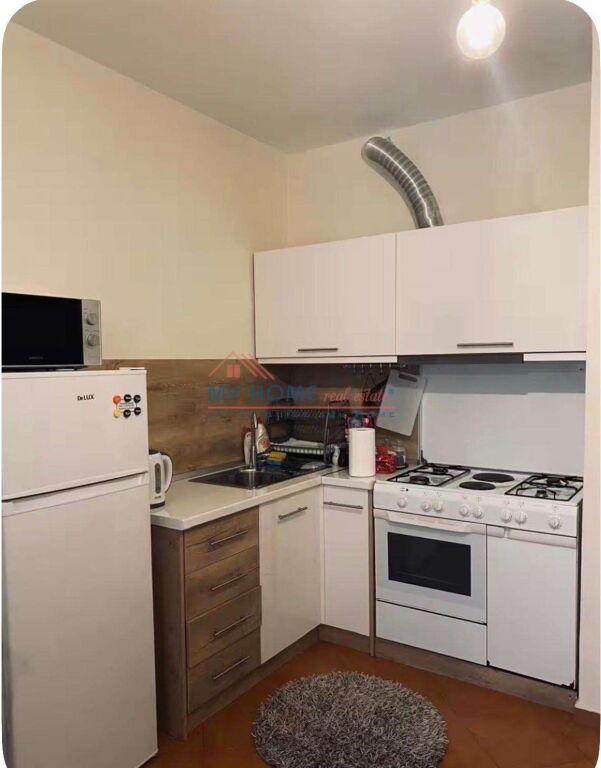 Studio apartment for rent on Elbasanit Street Tirana