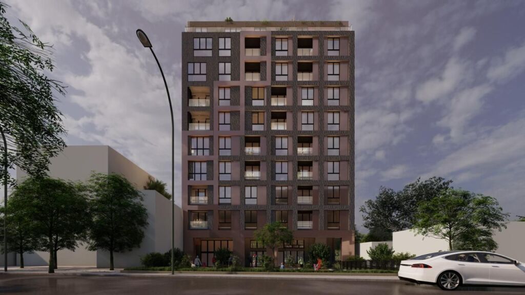 APARTAMENT 3+1 PER SHITJE TEK RRUGA E DIBRES