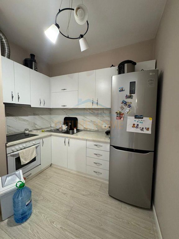 Shitet, Apartament 1+1, Fabrika e Miellit, Tirane 119,000 €