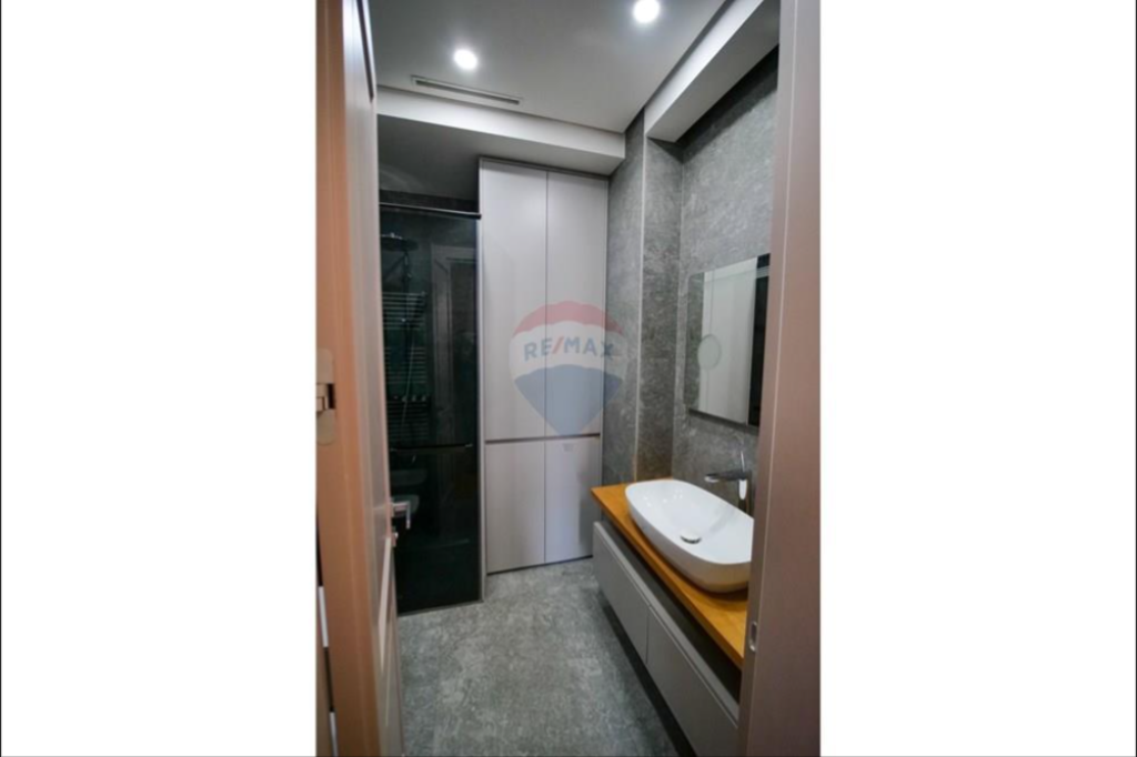 Apartment for sale 2+1+2+parking for sale at Delijorgji