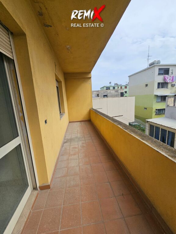 🏢 OBJEKT MULTIFUNKSIONAL PËR SHITJE – BUZË RRUGE KRYESORE, ALEKSANDËR GOGA, DURRËS