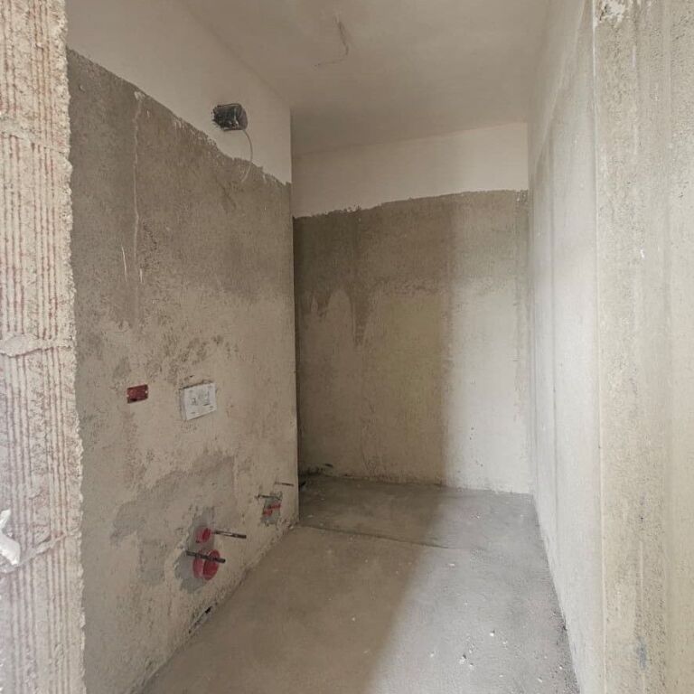 🏡 Shitet Apartament 2+1 – Univers City ✨