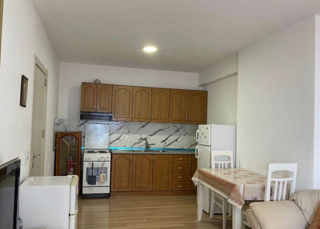 ✨Shitet Apartament 3+1+2 – Rruga 5 Maji (Mundësi ndarje ne 2 apartamente)
