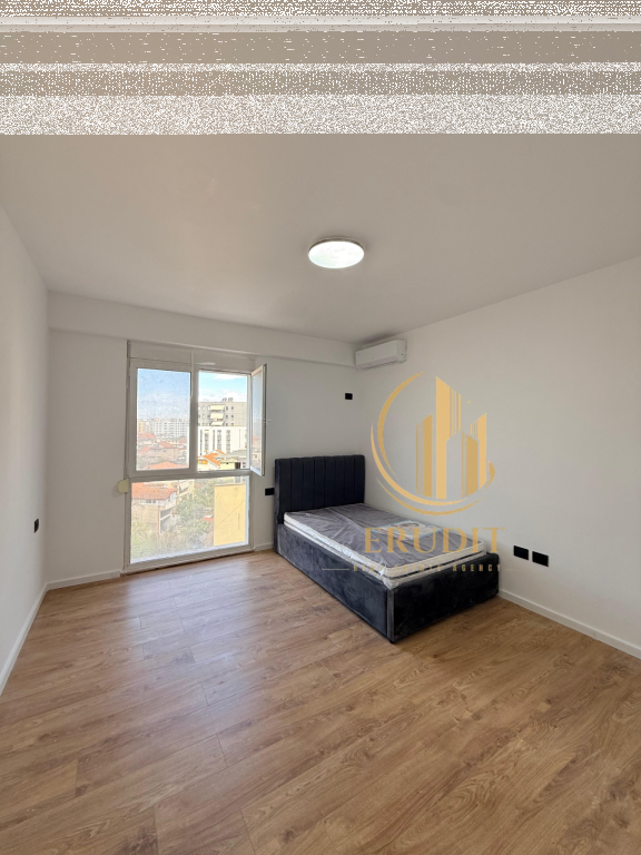 SHITET APARTAMENT 3+1+2 TUALETE PRANË REPORT TV,Tirane