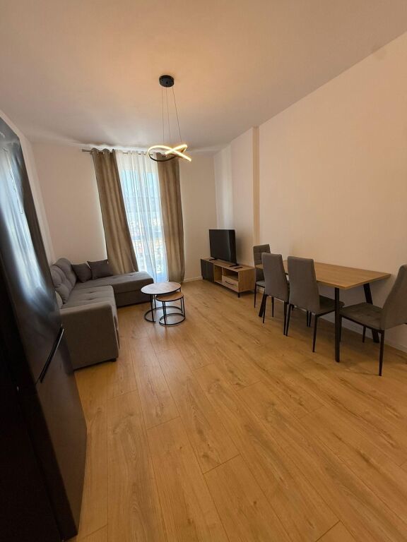 APARTAMENT 1+1, TE SIRI KODRA