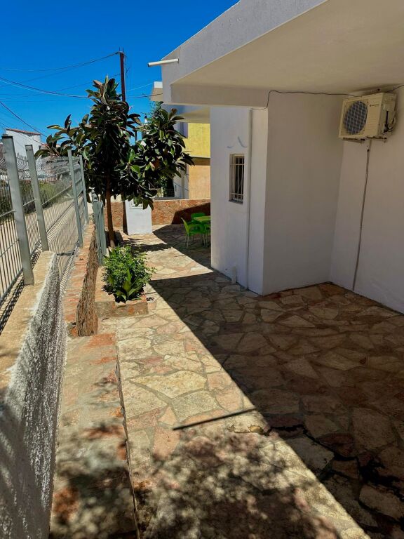 Dane apartment ksamil