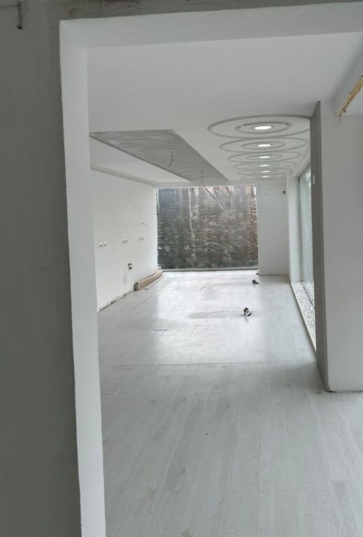 Business premises for rent – 21 December !