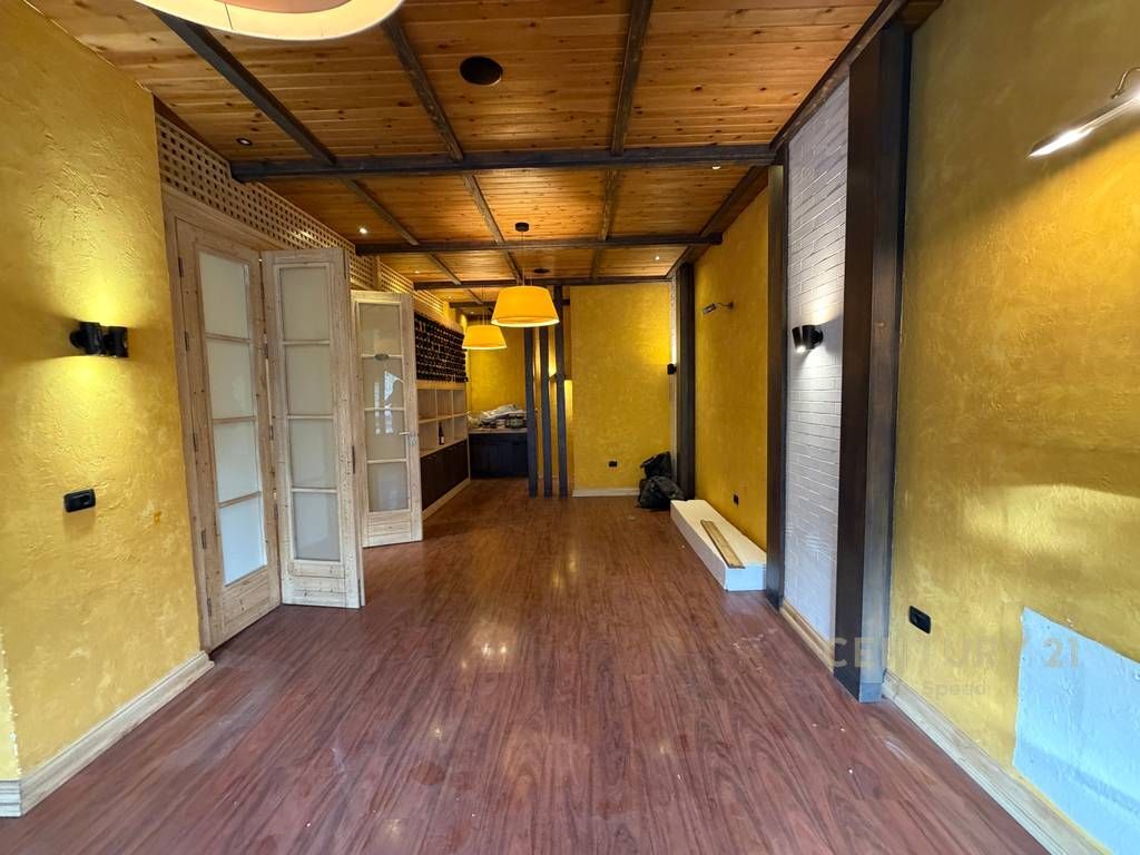 Ambient komercial per qira ne Don Bosco!