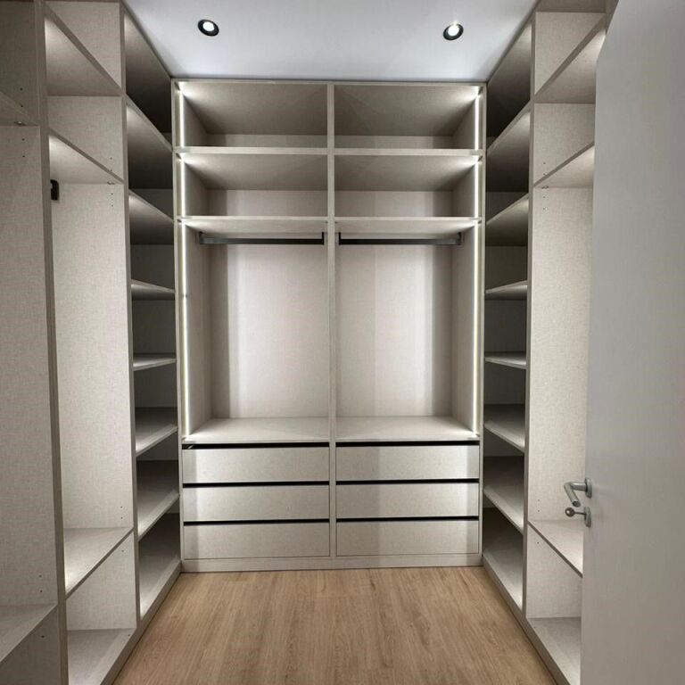 🏛️✨ Vilë Luksoze me Qira – Rezidenca “Green Valley”, Liqeni i Thatë ✨🏛️