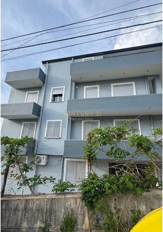 🏡 2+1 Apartment for rent at Farka Lake 🌿