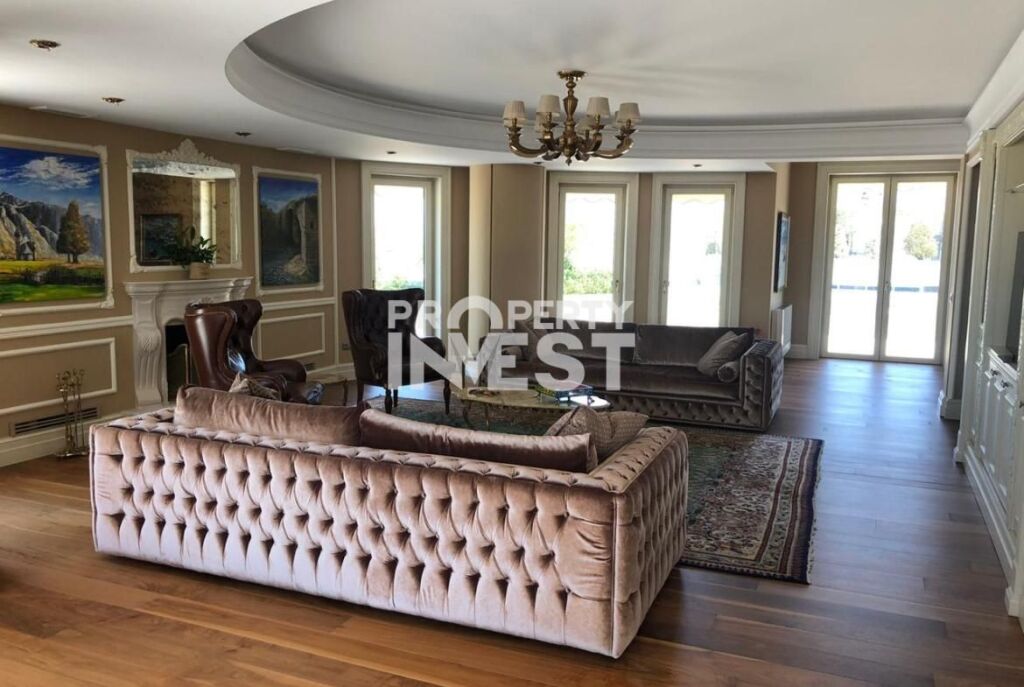 Shitet Penthouse 4+1 Vila Gold, prane Kompleksi Halili rruga e Dibres