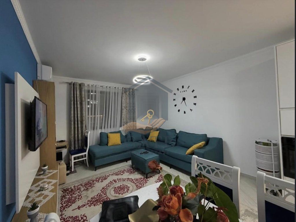 Shitet Apartament 3+1+2t+2b, Shkozet Durrës