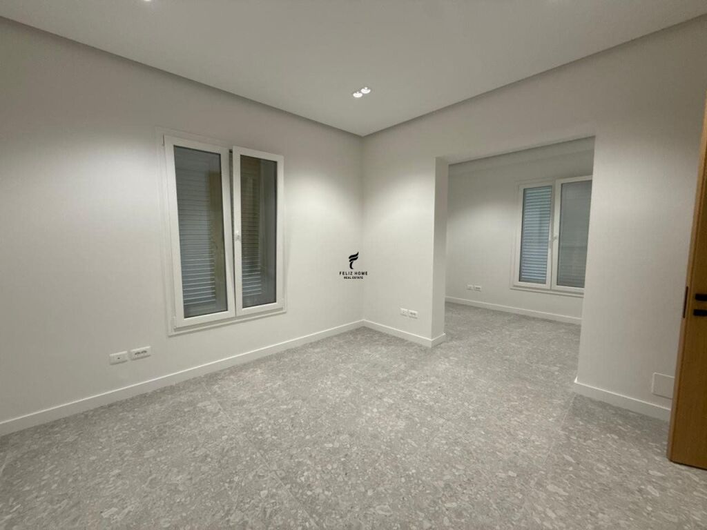 VILLA FOR RENT 2 FLOORS ELBASANIT STREET 900,000 LEKE FH-69629