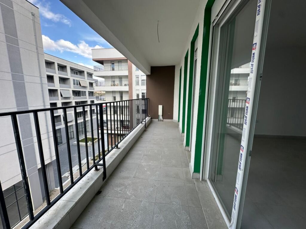 Apartament 2+1 me Qera 5 Maji