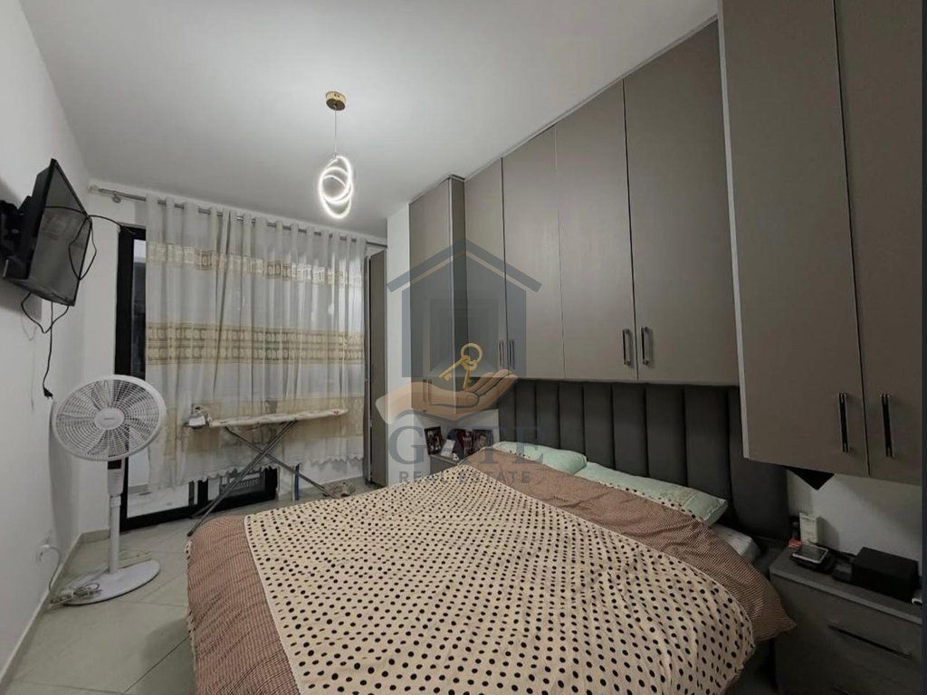 Shitet Apartament 3+1+2t+2b, Shkozet Durrës