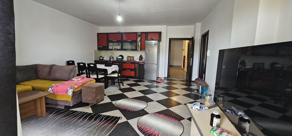 SHITET APARTAMENT 2+1+2+ Verand