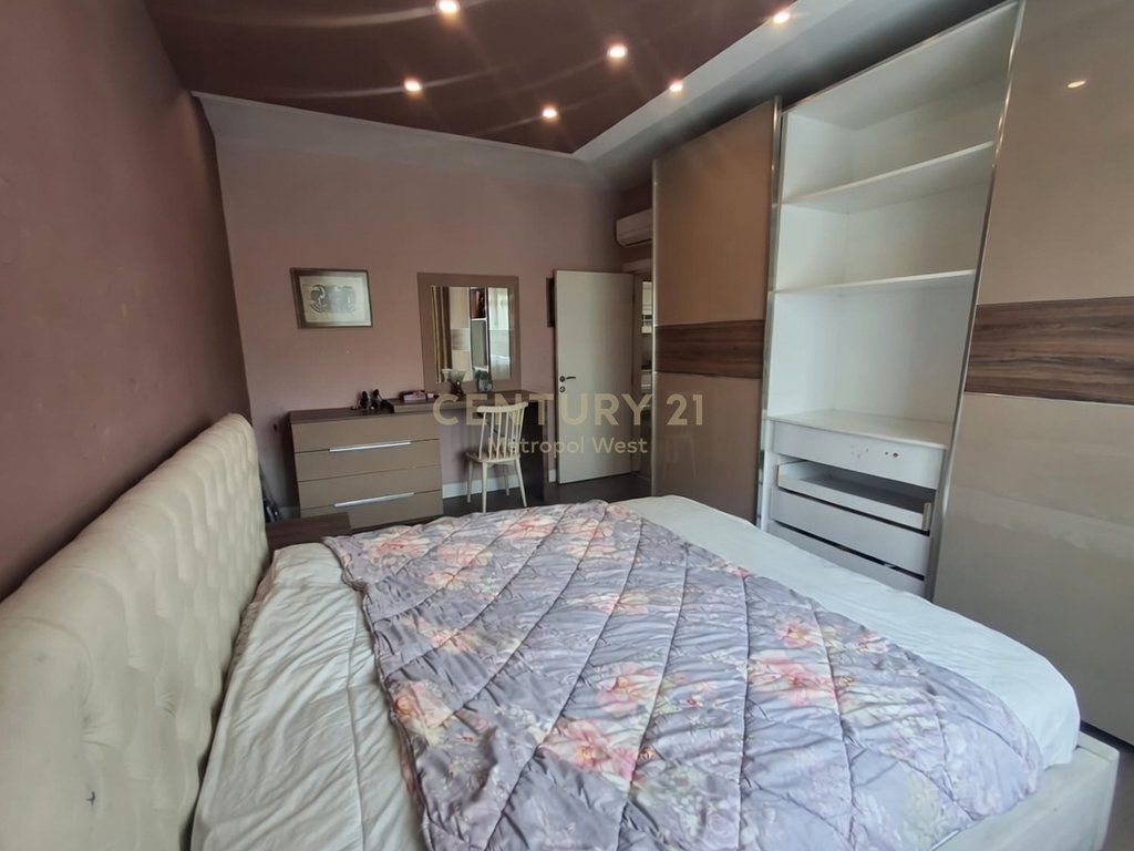 Jepet me Qira Apartament 2+1+Ballkon – tek Shkolla e Baletit