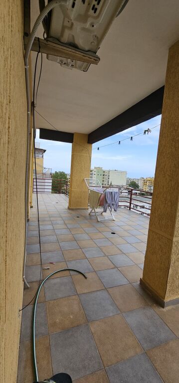 SHITET APARTAMENT 2+1+2+ Verand