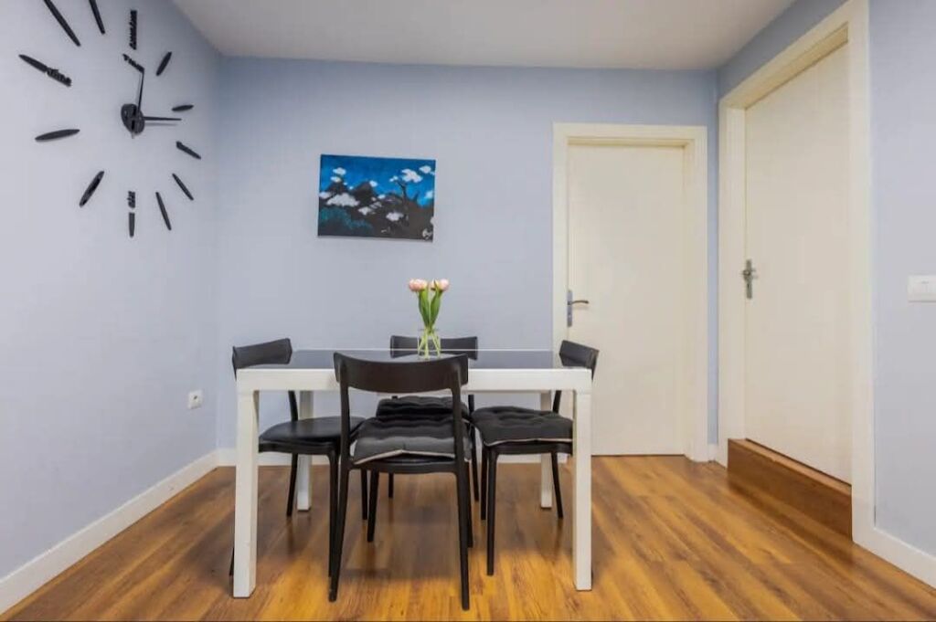 FOR RENT 2+1 APARTMENT - WILSON SQUARE, TIRANA