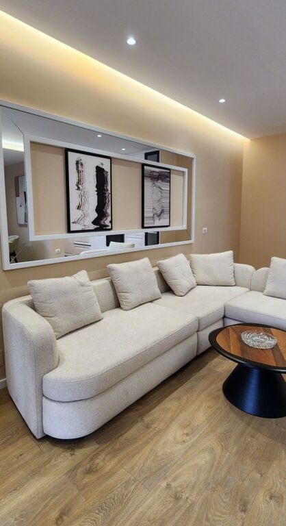 🏡 Shitet Apartament 2+1+2 – Rruga e Durrësit