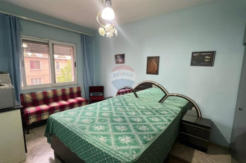 Apartament per qera 3+1 tek Rruga e Durresit