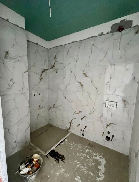 Shitet 1+1 ne Porcelan, 110.000€