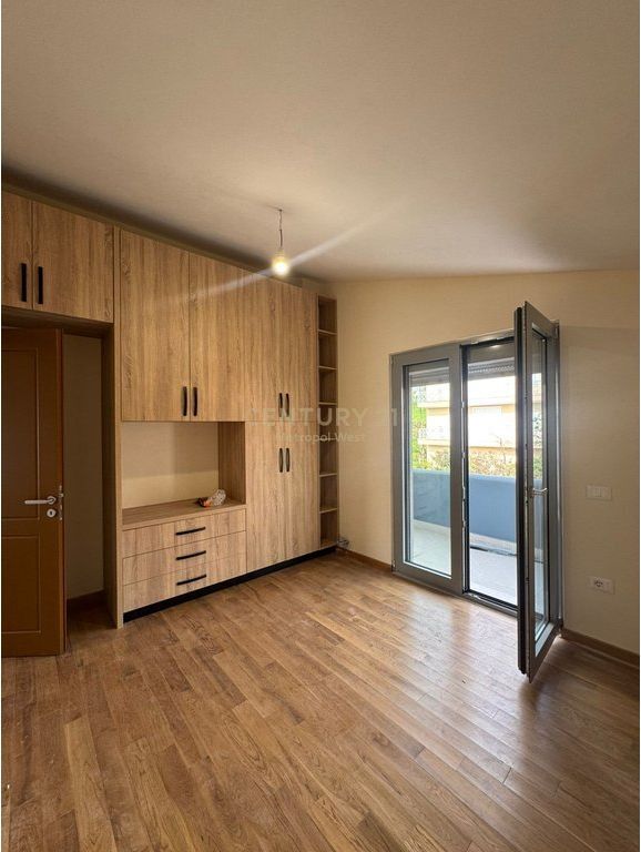 🏡 2+1 Apartment for rent at Farka Lake 🌿