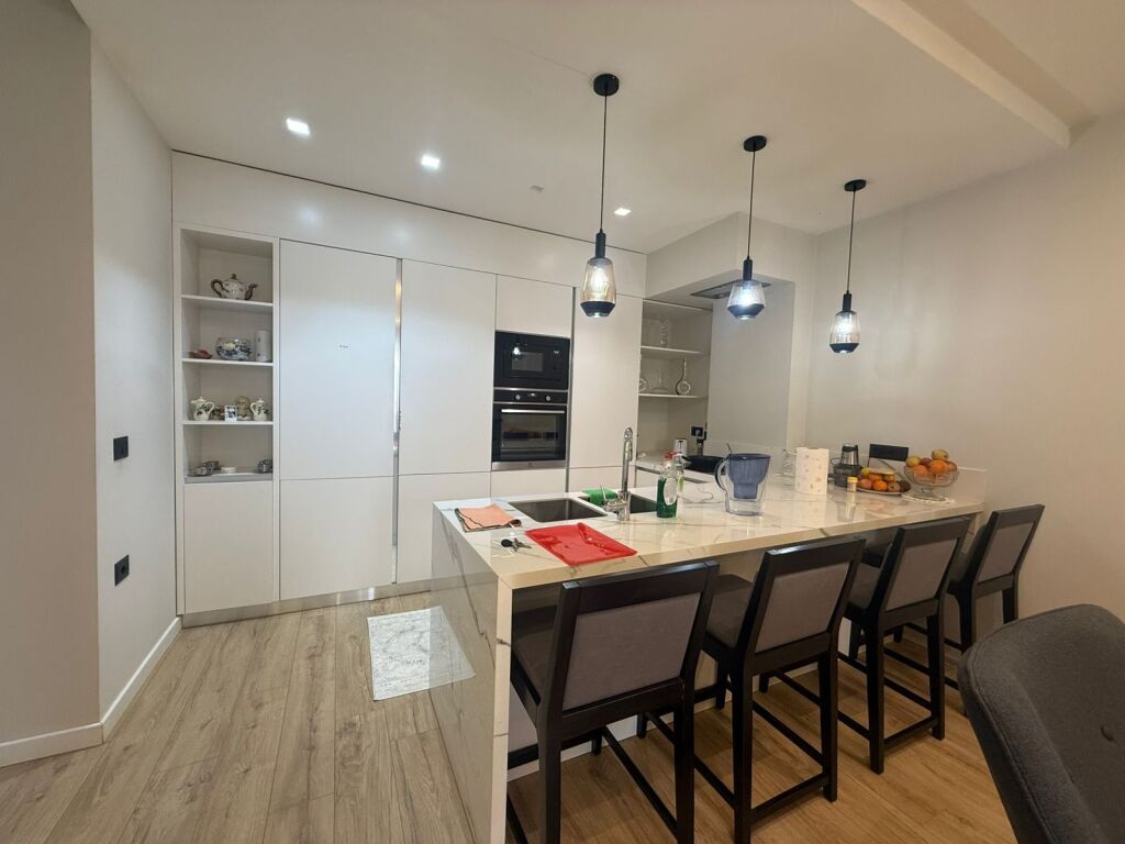 Shitet Apartament 1+1 ne Fresk