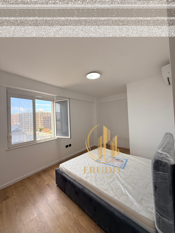 SHITET APARTAMENT 3+1+2 TUALETE PRANË REPORT TV,Tirane