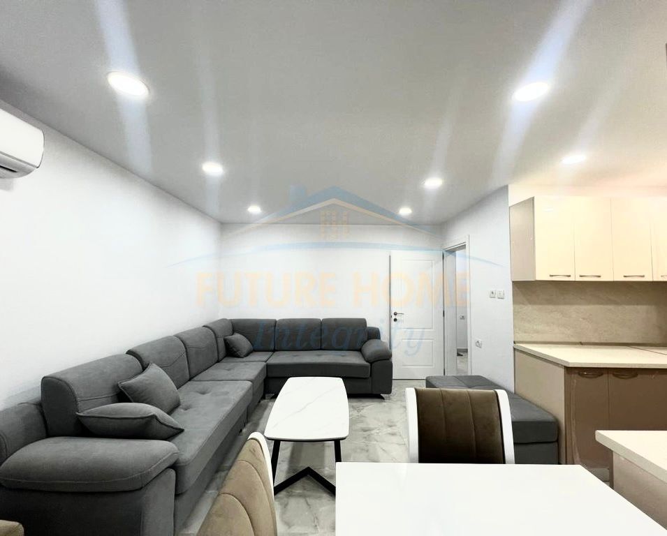 Qera, Apartament 2+1, Oxhaku, Tiranë.