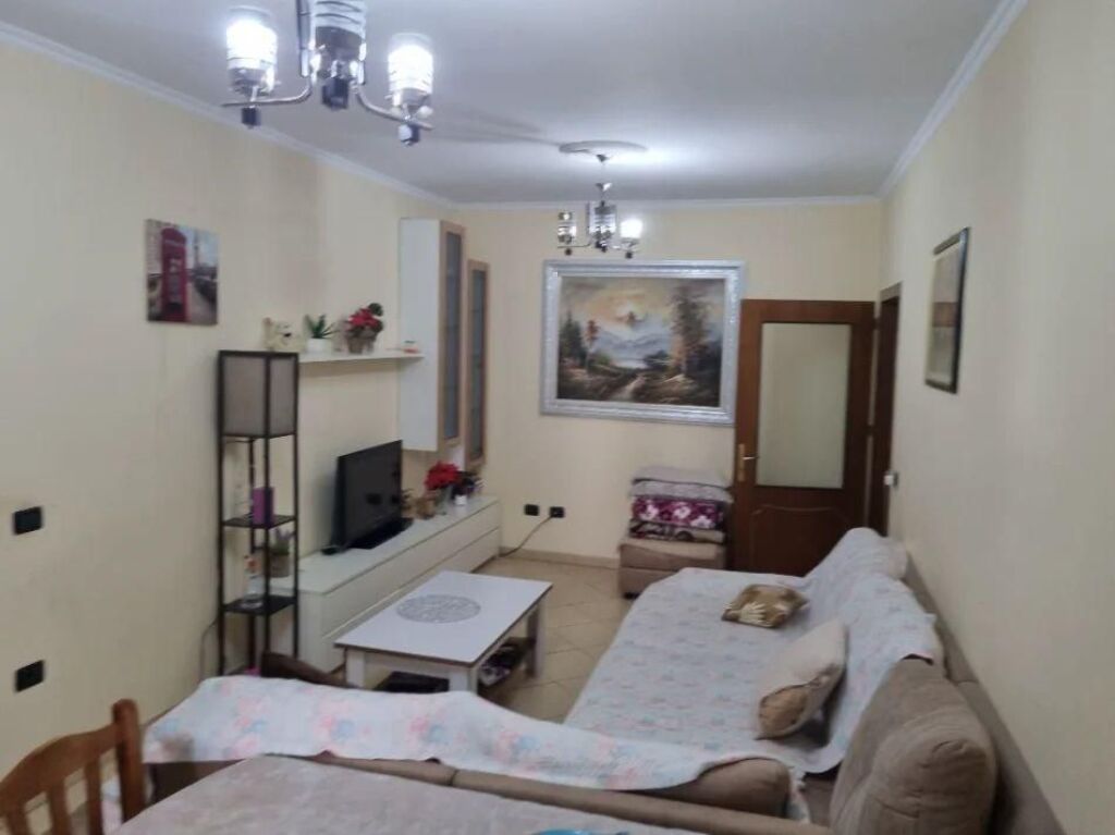 APARTAMENT PER QERA RRUGA E KAVAJES