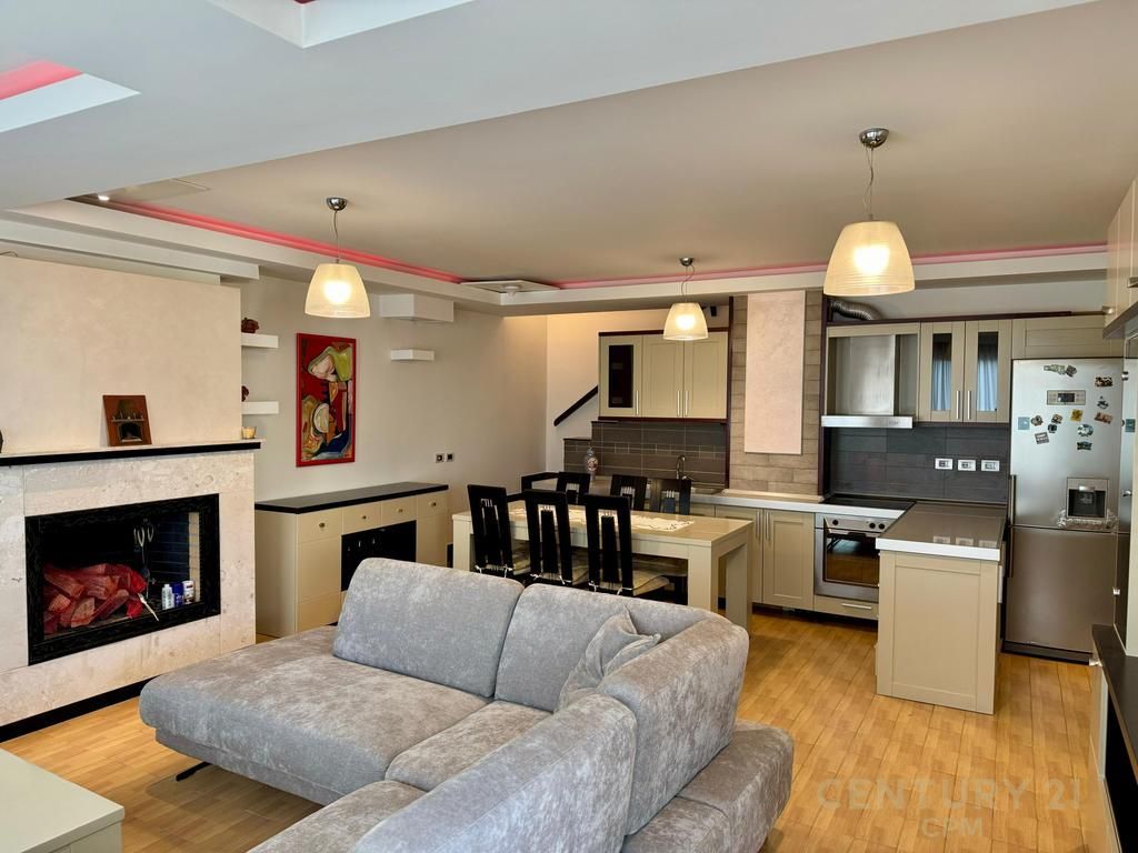 DUPLEX 3+1+2 PER SHITJE NE REZIDENCEN KODRA E DIELLIT 1!