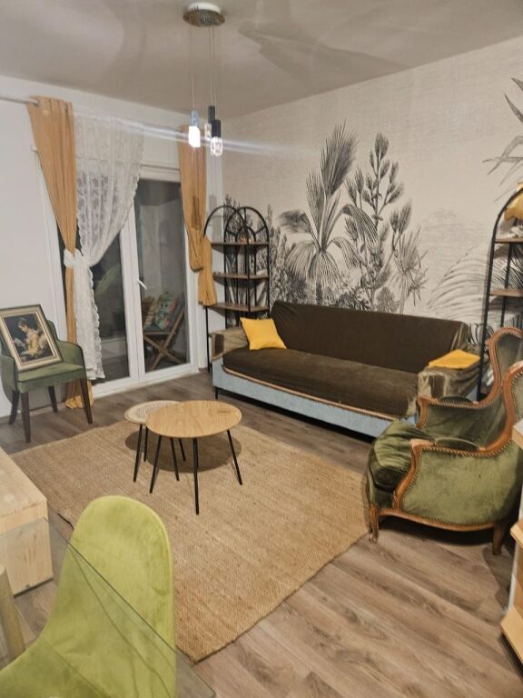 Qera | Apartament 2 + 1 | Rruga e Kosovareve, Liqeni Artificial | 750 €/muaj