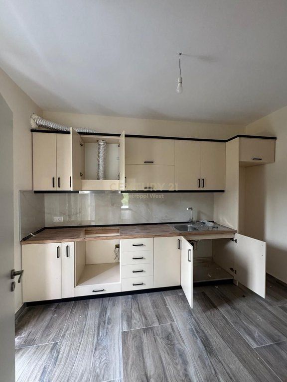 Apartment 3+1+2 for rent at Farka Lake