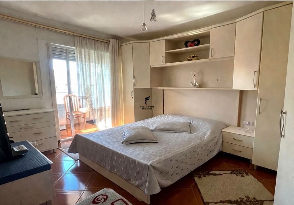 SHITET APARTAMENT 2+1 KOMUNA E PARISIT 230.000 EURO FH-69708