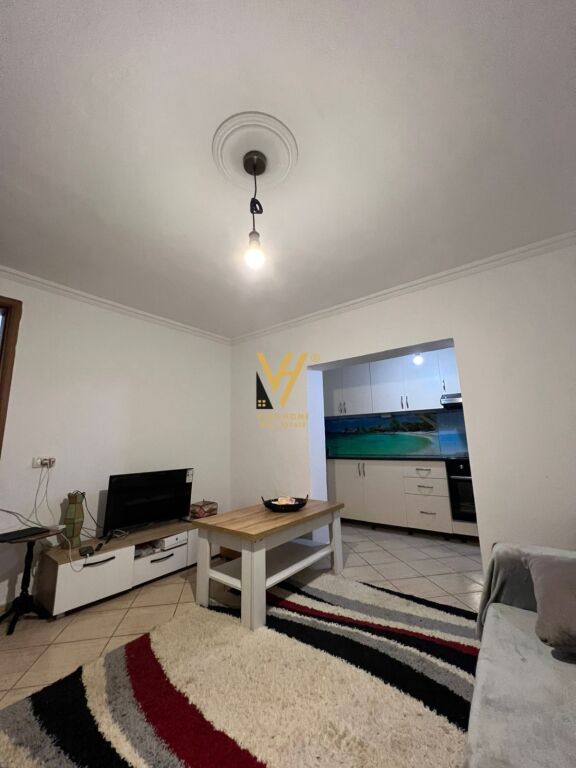 JEPET APARTAMENT 2+1+BLK ME QIRA TE BRRYLI 55.000 LEKE