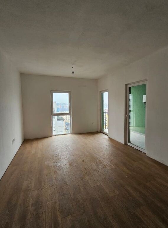 Shitet apartament 2+1+2 – Kompleksi Tirana Entry 2 🏡✨