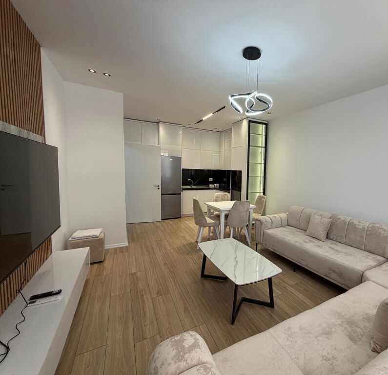 Apartament 1+1 me Qera Astir