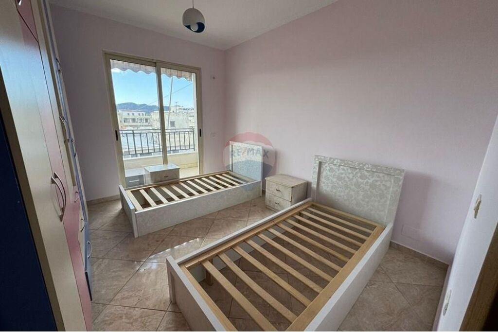 Apartament 2+1 per qira ne Yzberisht