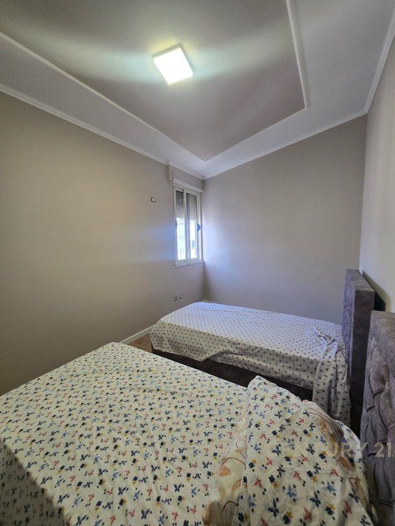 Appartamento 2+1 in vendita vicino alle ville di Vienna a Golem!!! 
