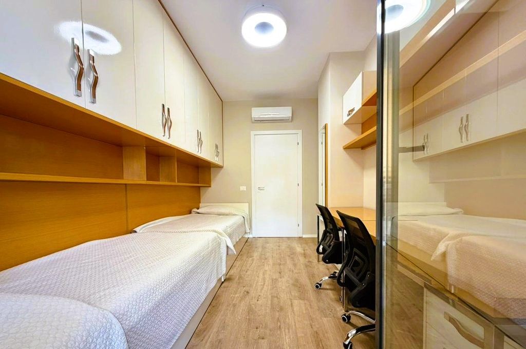 APARTAMENT MODERN 2+1+2 PER QIRA TEK PAZARI RI!